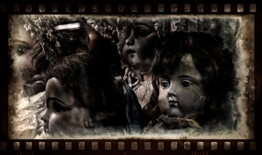 vintage dolls - Monstrous-Regiment